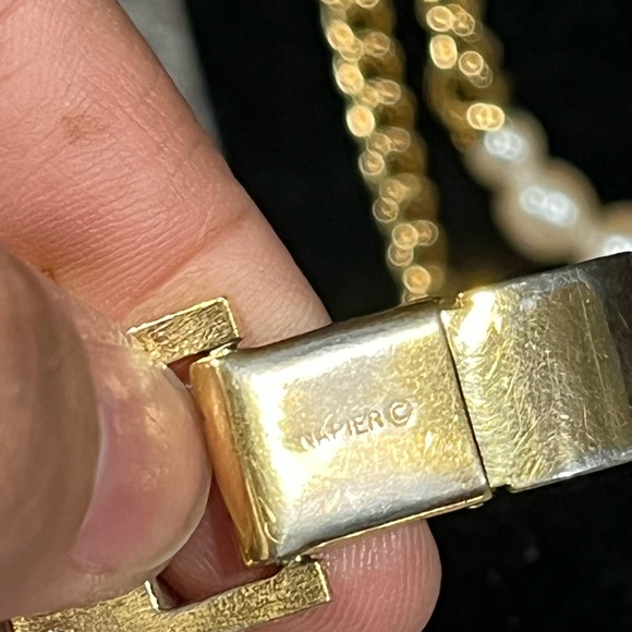 VINTAGE GOLD TONE NAPIER BRACELET - Picture 2 of 6